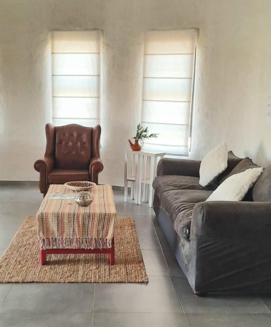 Uis Daureb Isib Campsite And B&B מראה חיצוני תמונה