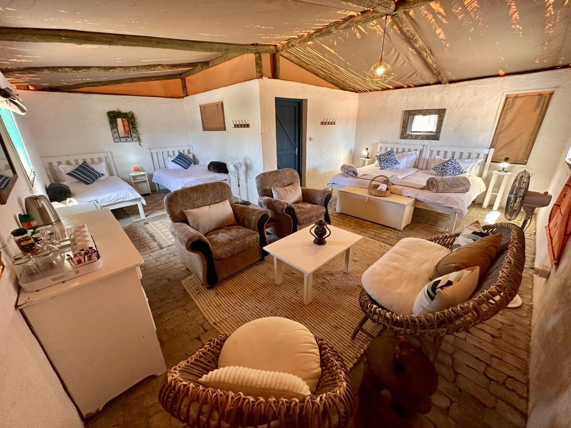 Uis Daureb Isib Campsite And B&B מראה חיצוני תמונה