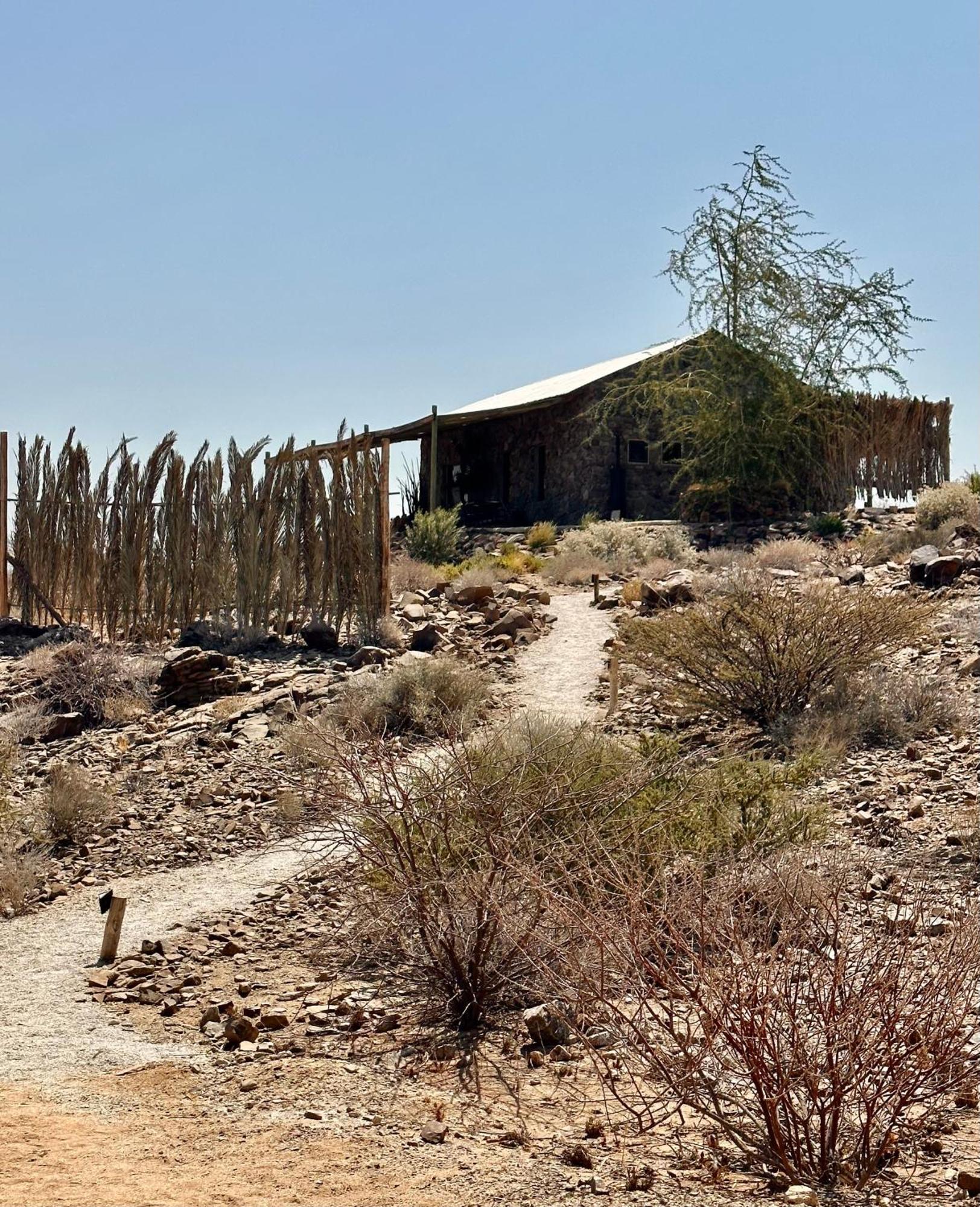 Uis Daureb Isib Campsite And B&B מראה חיצוני תמונה