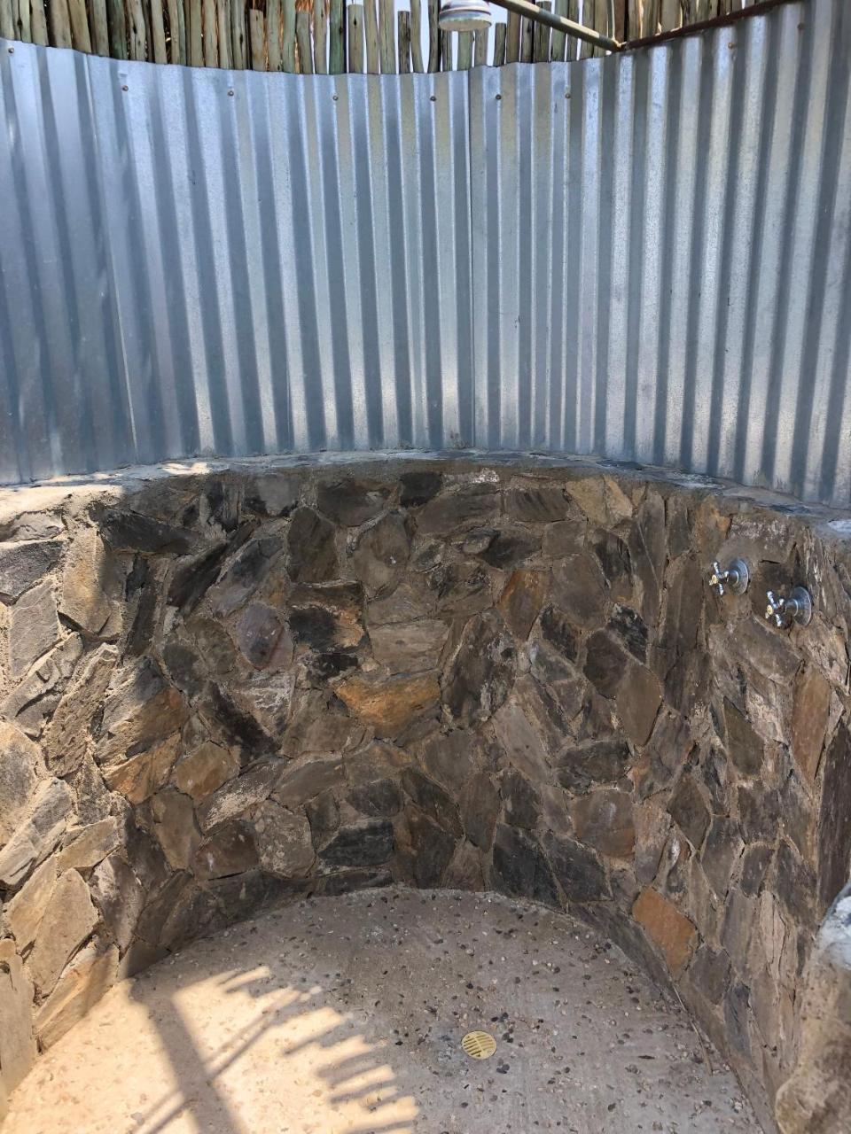 Uis Daureb Isib Campsite And B&B מראה חיצוני תמונה